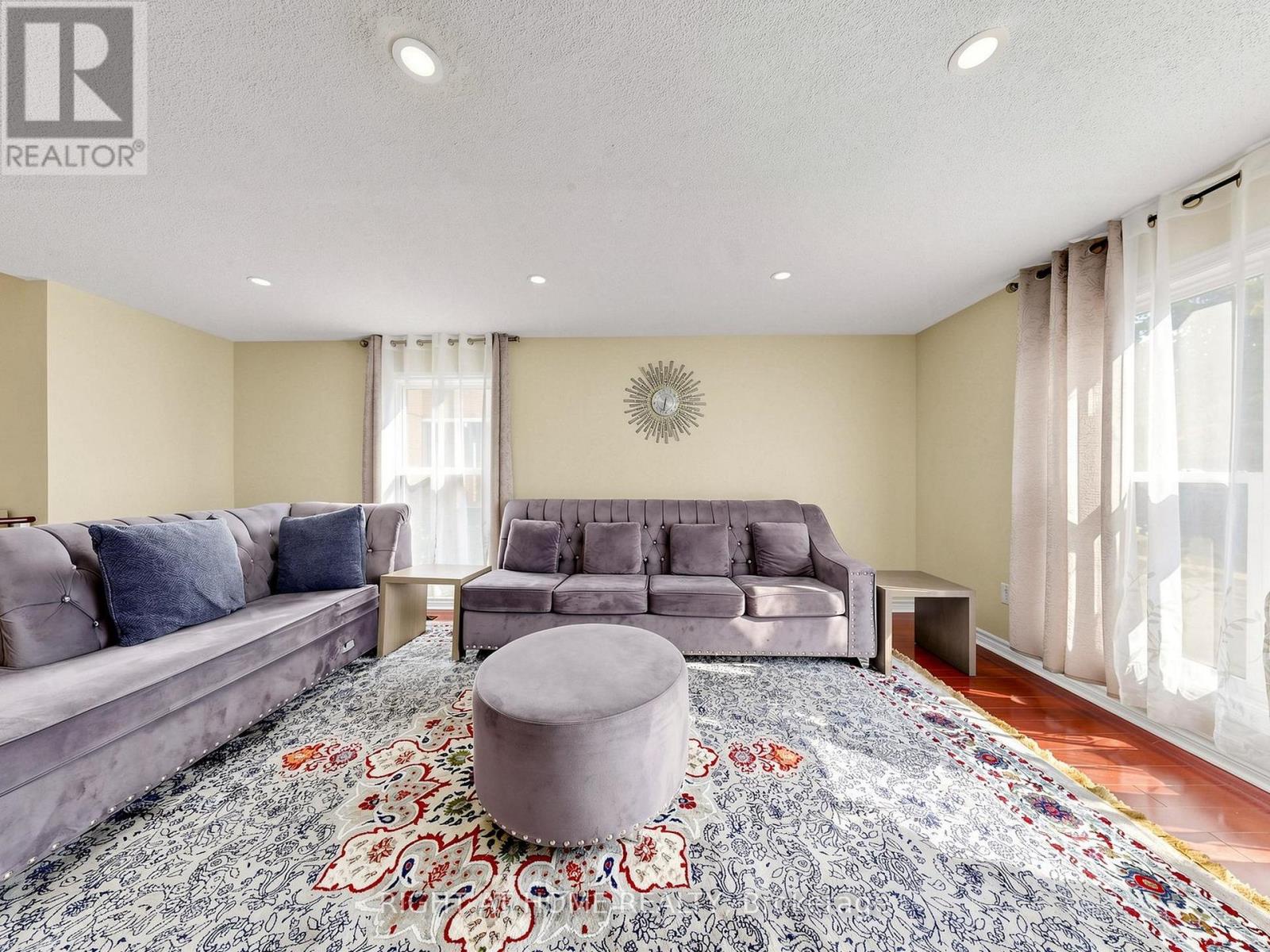 59 Brennan Road, Ajax, Ontario  L1T 1X5 - Photo 20 - E13737572