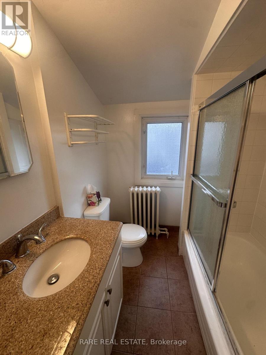 3 - 737 Avenue Road, Toronto, Ontario  M5P 2J9 - Photo 6 - C13675688