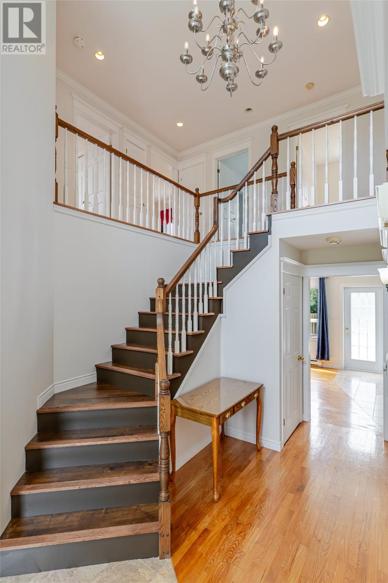 23 Brooklyn Avenue, St. John's — photo 16