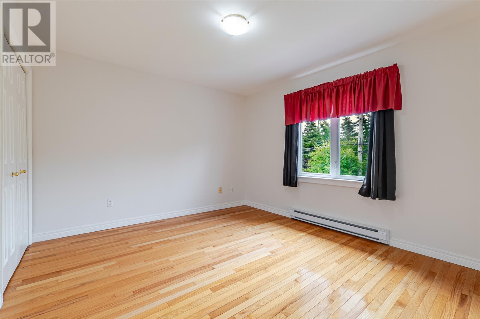 23 Brooklyn Avenue, St. John's — photo 37
