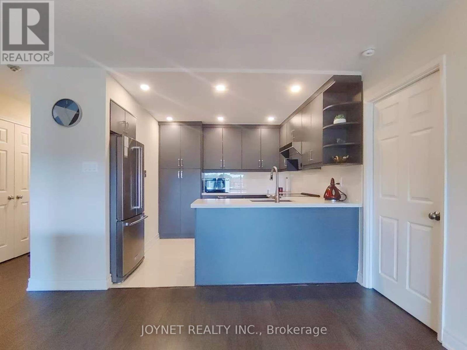 721 - 309 Major Mackenzie Drive E, Richmond Hill, Ontario  L4C 9V5 - Photo 3 - N13737424