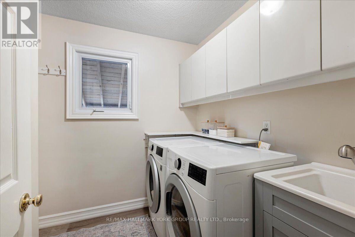 151 Natanya Boulevard, Georgina, Ontario  L4P 3N2 - Photo 19 - N13737604