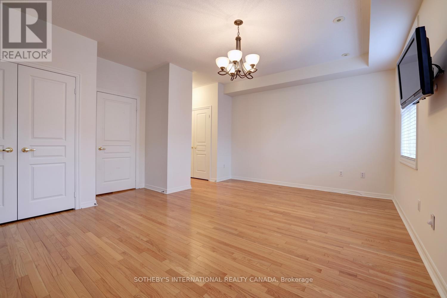 112 Waterside Drive, Mississauga, Ontario L5G 4T8 - Photo 34 - W13737410
