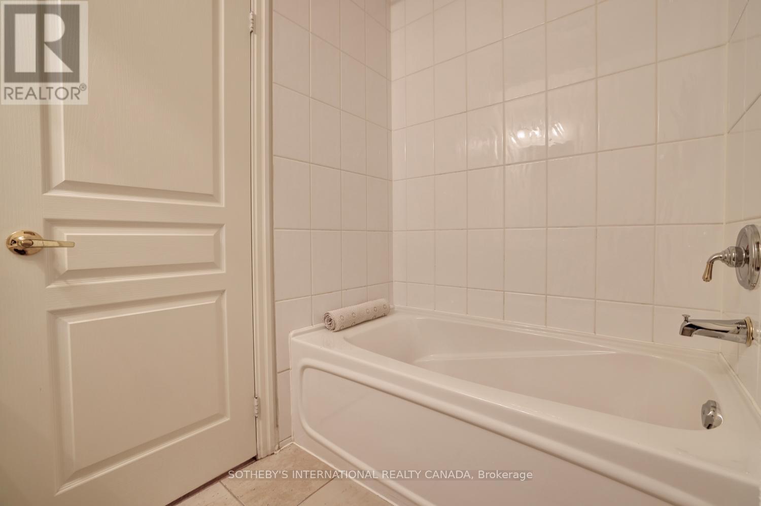 112 Waterside Drive, Mississauga, Ontario L5G 4T8 - Photo 36 - W13737410