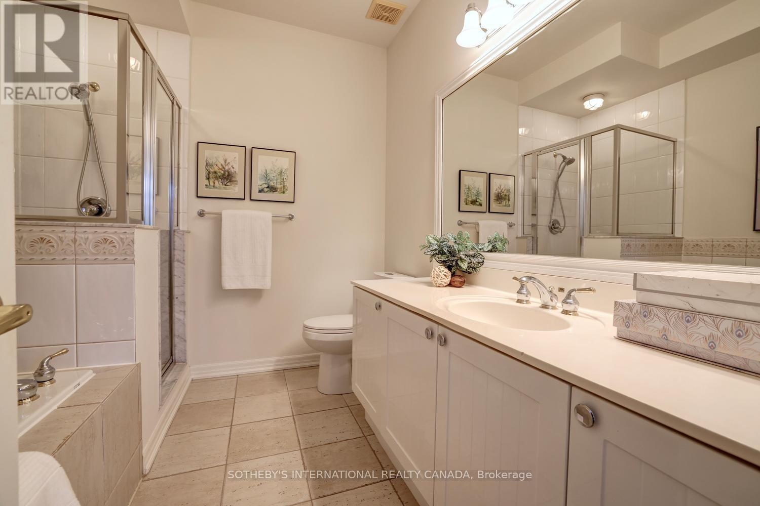 112 Waterside Drive, Mississauga, Ontario L5G 4T8 - Photo 39 - W13737410