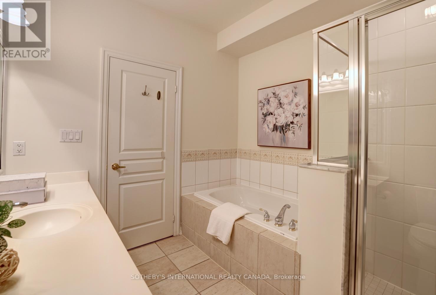 112 Waterside Drive, Mississauga, Ontario L5G 4T8 - Photo 40 - W13737410