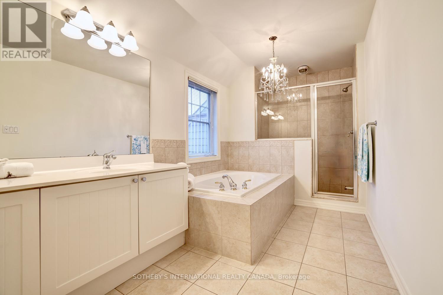 112 Waterside Drive, Mississauga, Ontario L5G 4T8 - Photo 43 - W13737410