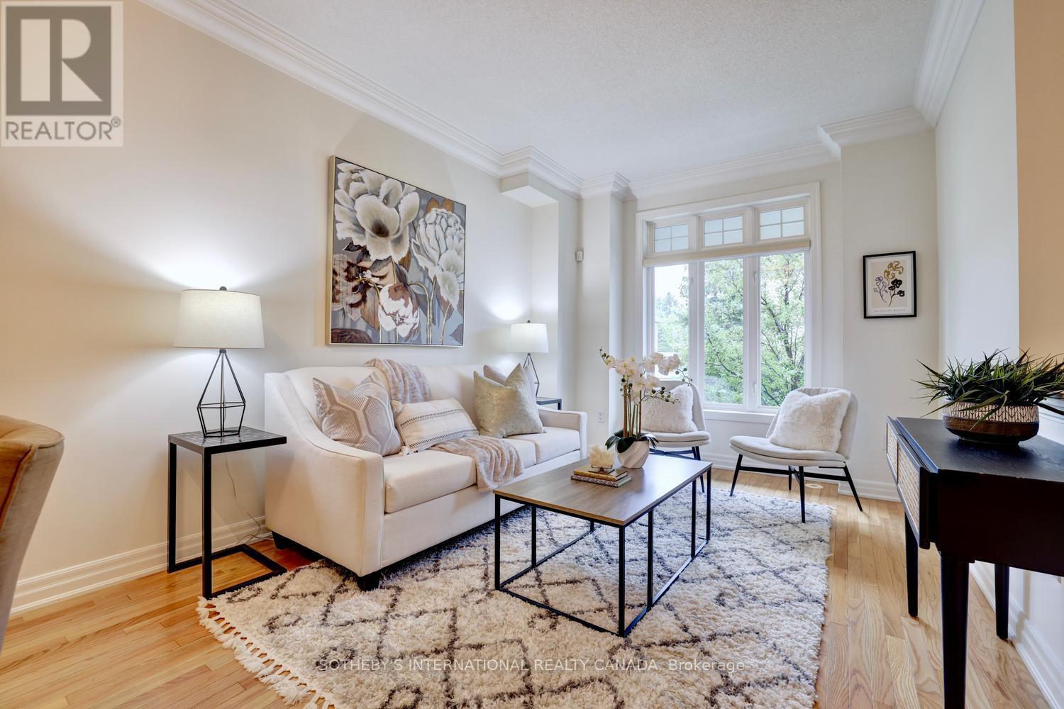 112 Waterside Drive, Mississauga, Ontario L5G 4T8 - Photo 5 - W13737410