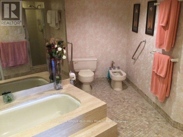 412 - 2000 Islington Avenue, Toronto, Ontario  M9P 3S7 - Photo 25 - W13737546