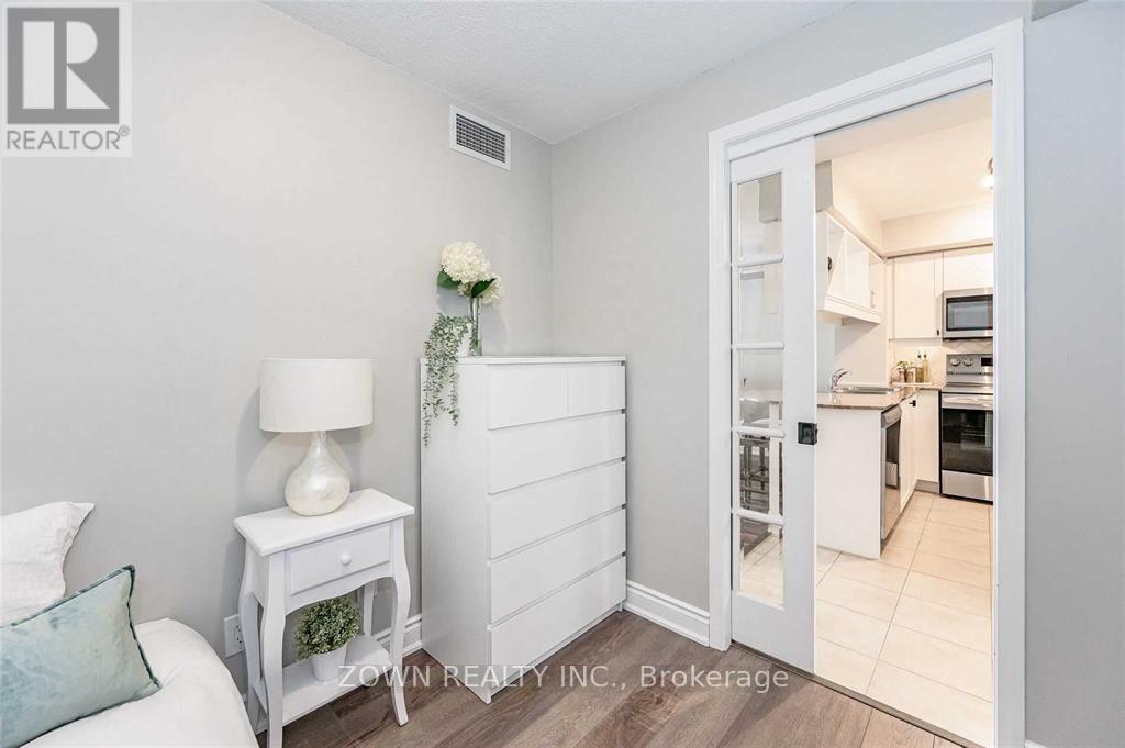 2203 - 4090 Living Arts Drive, Mississauga, Ontario  L5B 4M8 - Photo 15 - W13737584