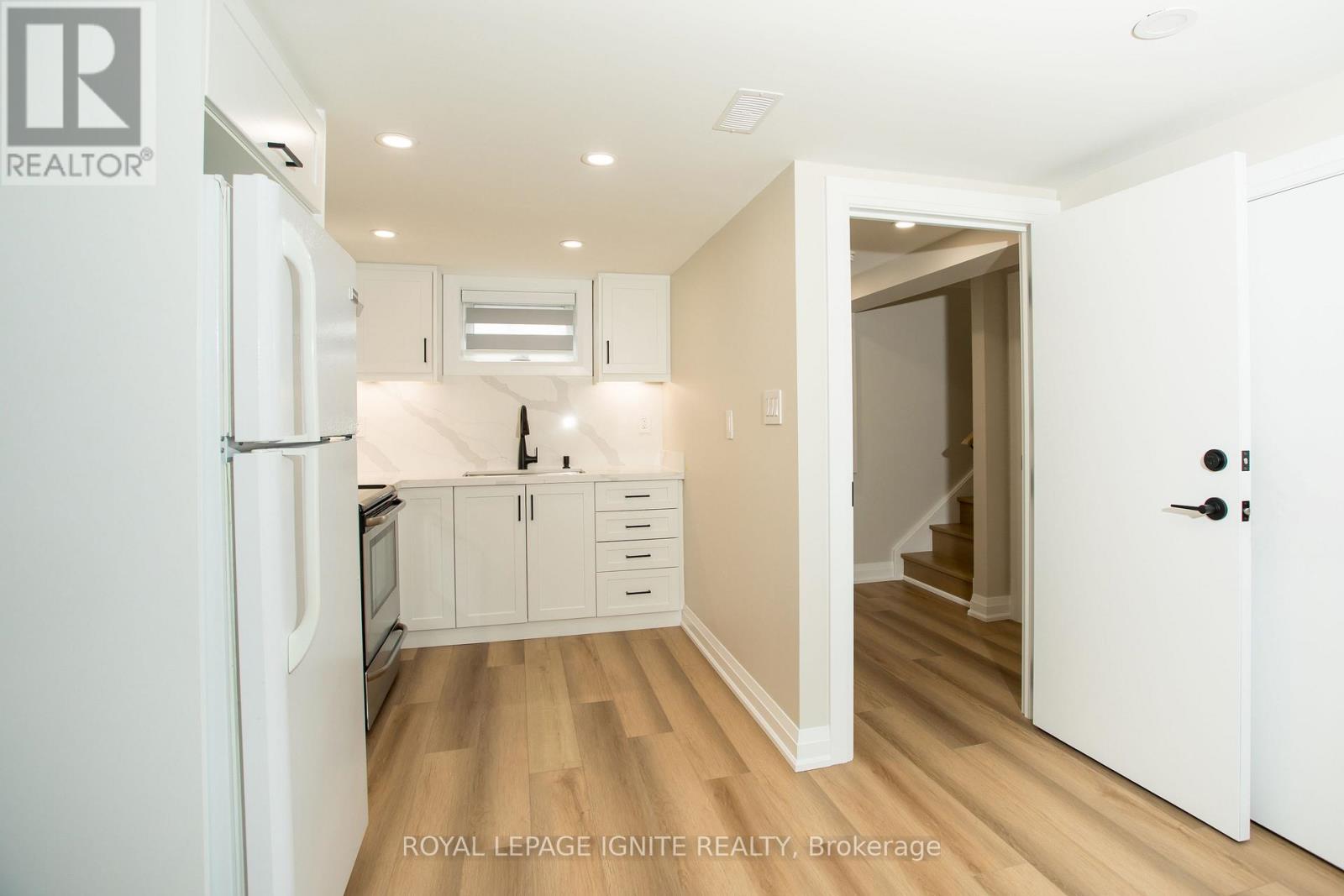 Bsmt - 38 Parent Avenue, Toronto, Ontario  M3M 1Z7 - Photo 16 - W13737586