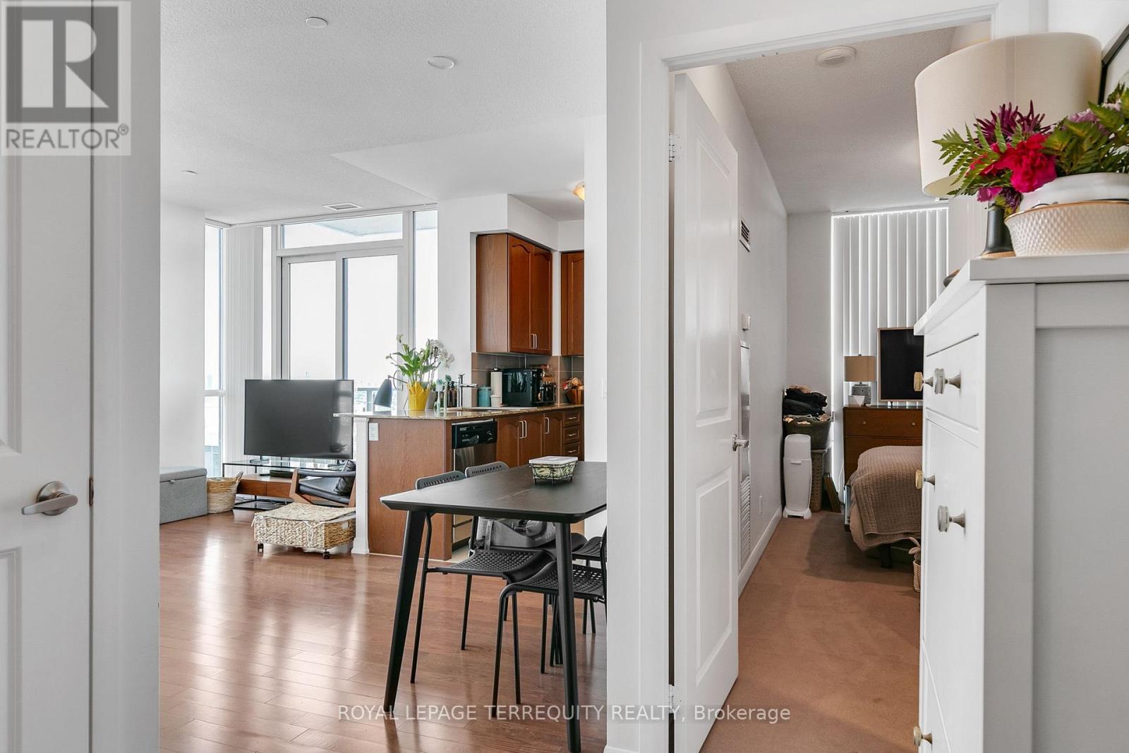 Unknown Address, ,    - Photo 5 - W13737614