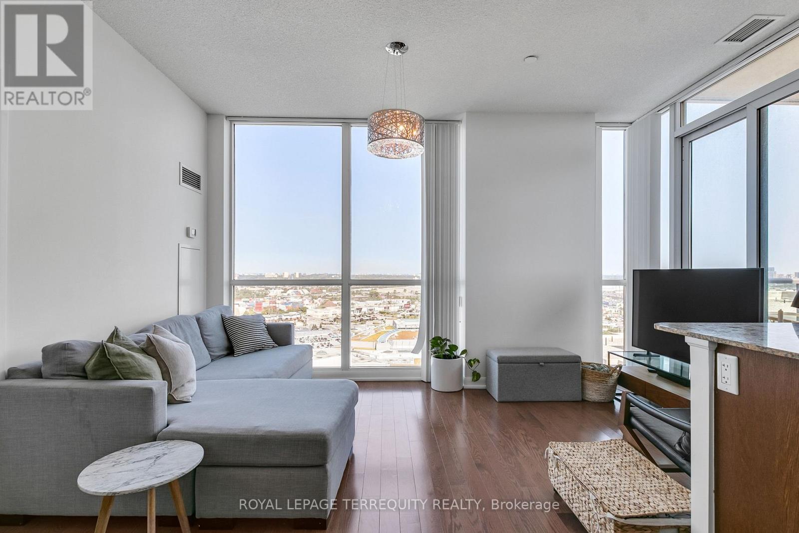 Unknown Address, ,    - Photo 8 - W13737614