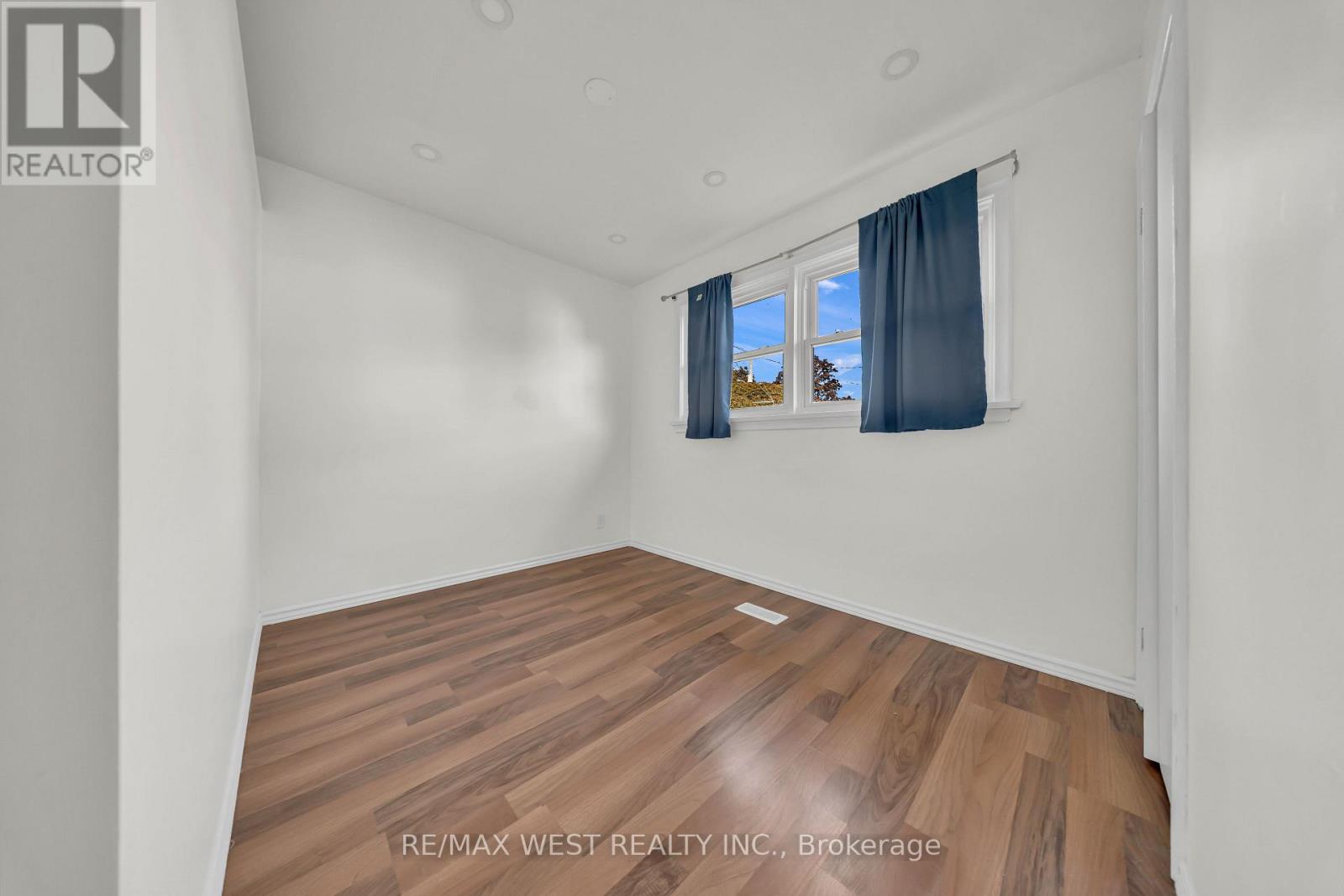 28 Donley Street, Kitchener, Ontario  N2M 3P1 - Photo 14 - X13737416