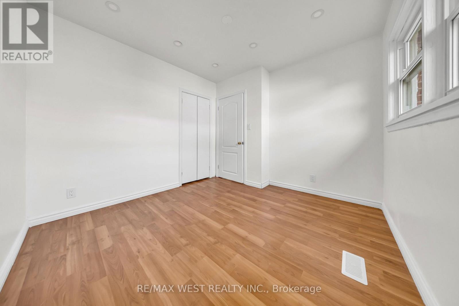 28 Donley Street, Kitchener, Ontario  N2M 3P1 - Photo 17 - X13737416