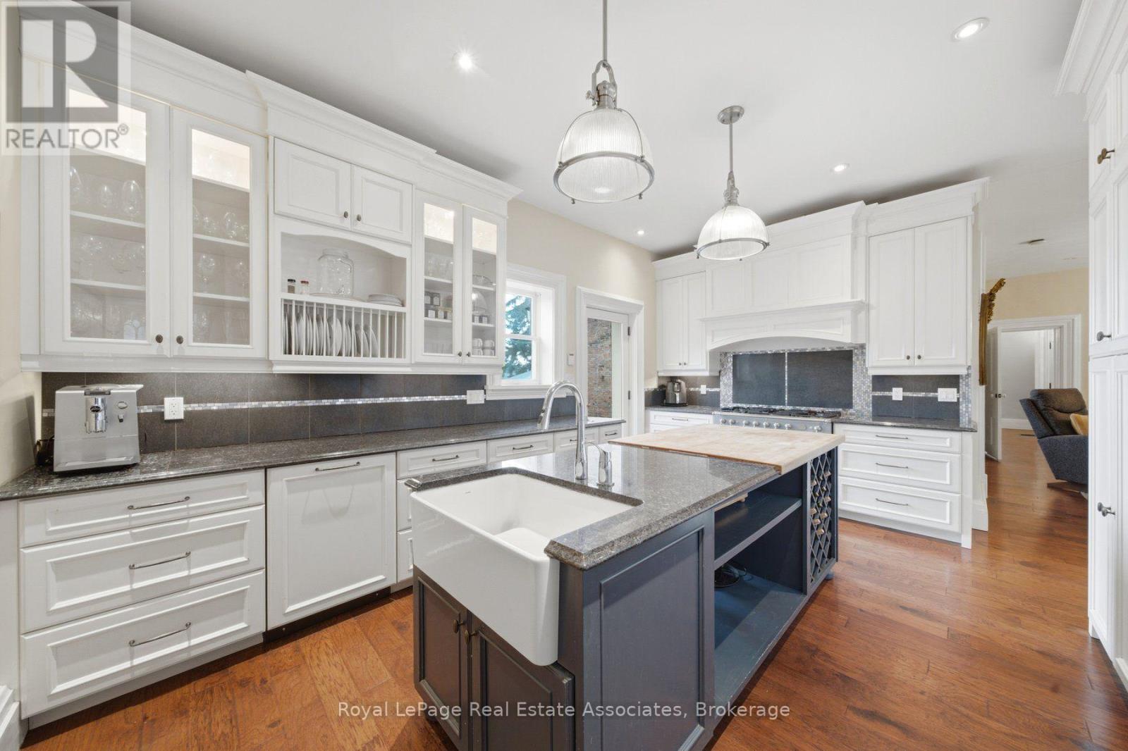 398 Canboro Road, Pelham, Ontario  L0S 1M0 - Photo 9 - X13737488
