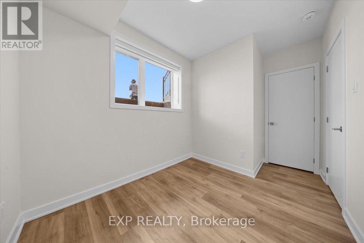 211 Antelope Private, Ottawa, Ontario  K2W 0C7 - Photo 6 - X13715556