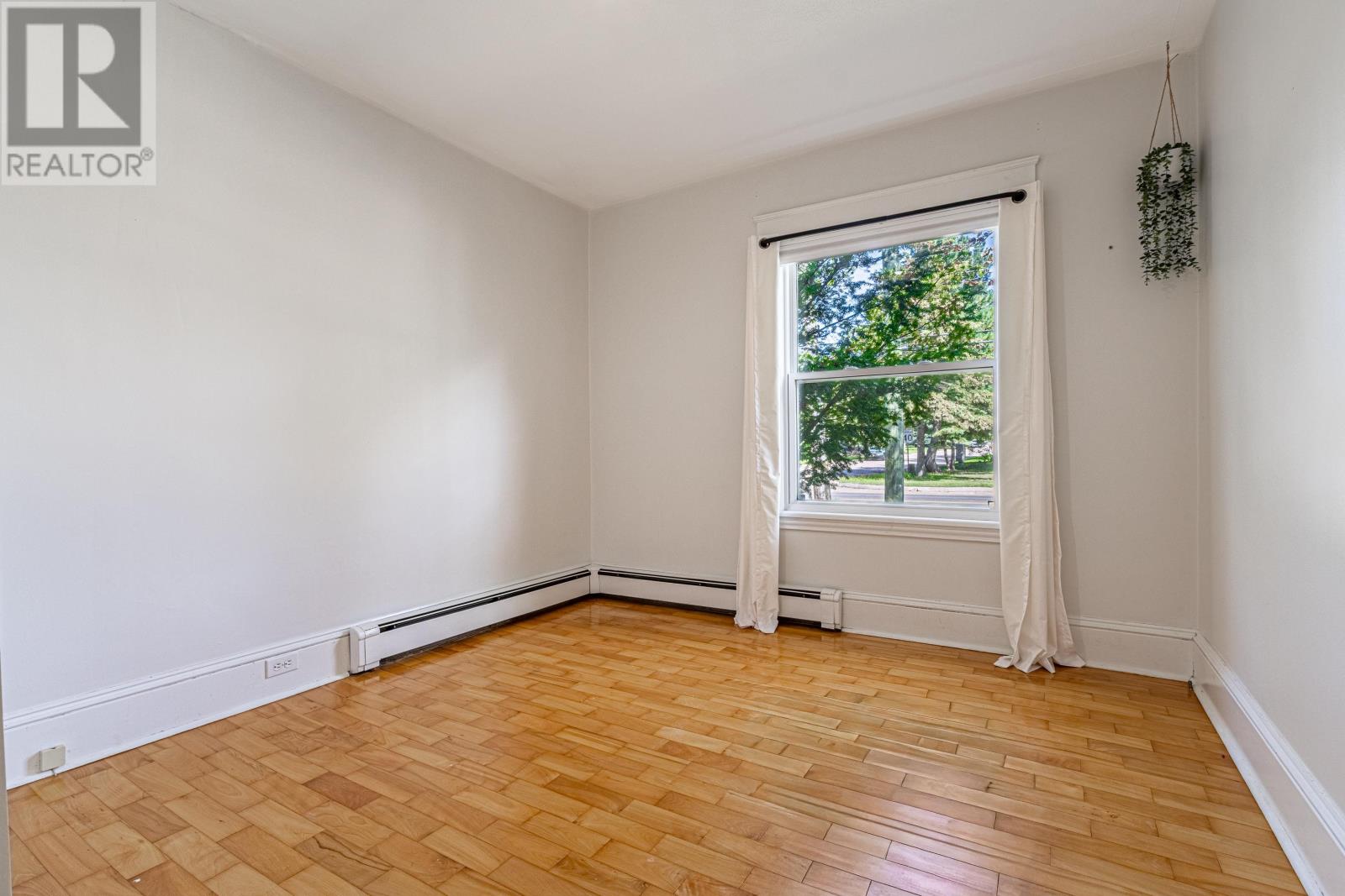 219 North River Road, Charlottetown, Prince Edward Island  C1A 3L5 - Photo 12 - 202622228