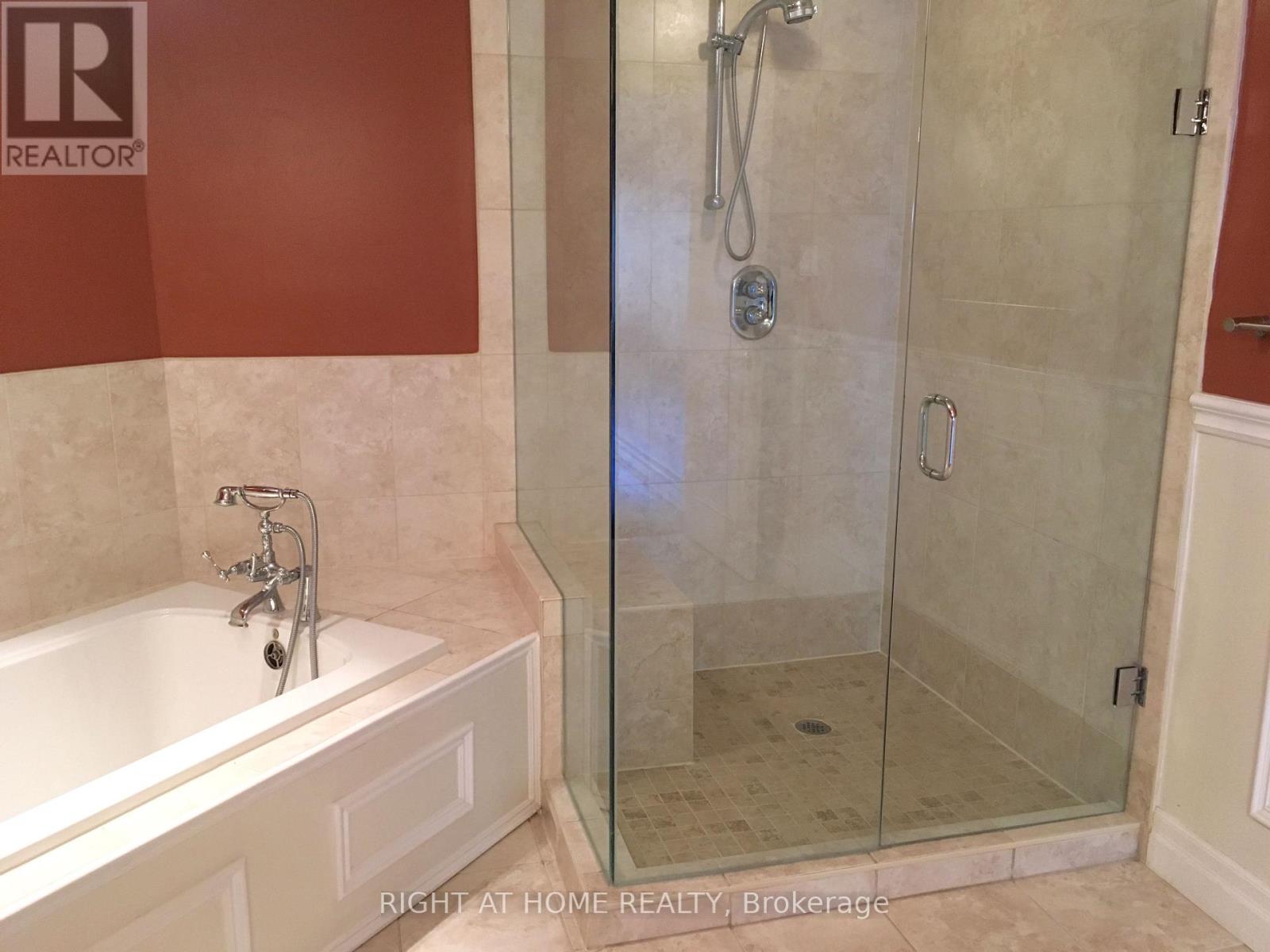 63 Walker Avenue, Toronto, Ontario  M4V 1G3 - Photo 21 - C13737568