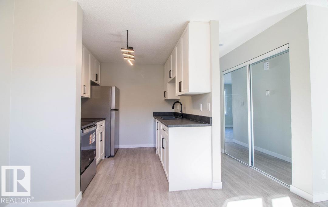 3129 139 Av NW, Edmonton, Alberta  T5Y 1R4 - Photo 10 - E4506645