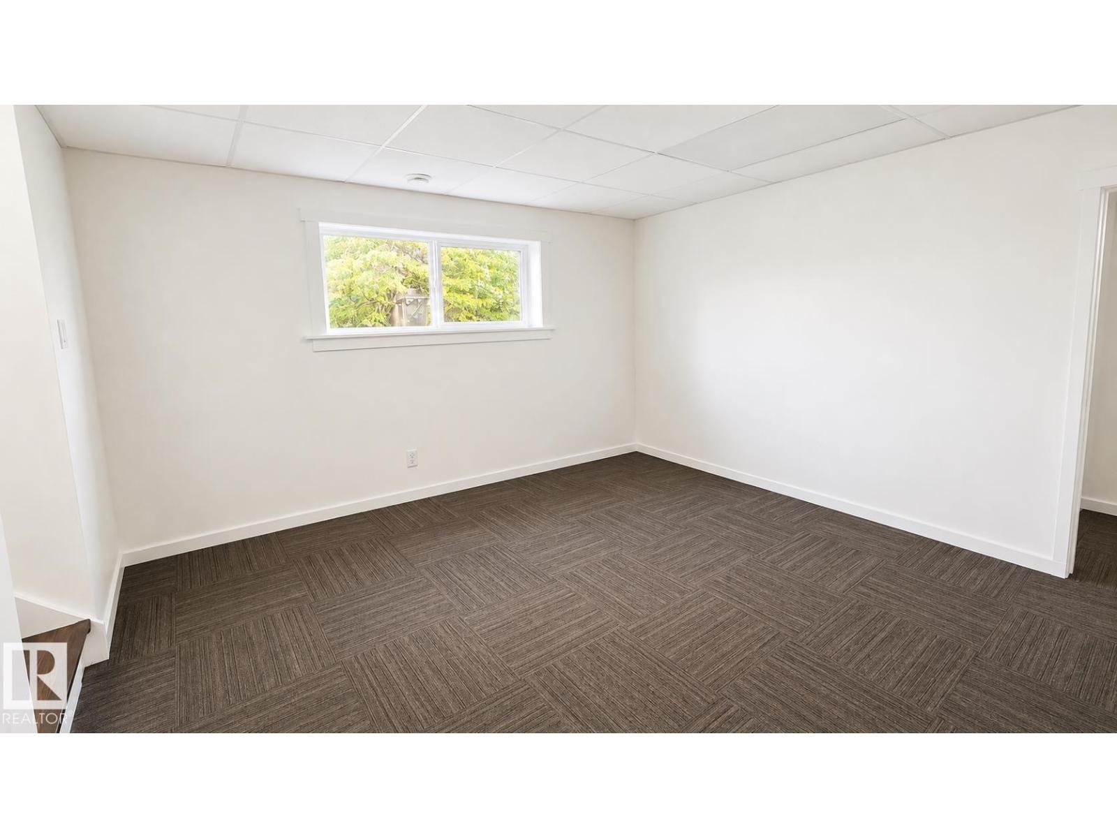 Unknown Address, ,    - Photo 11 - E4506646
