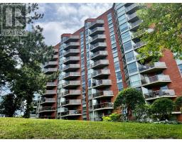 902 - 20 DEAN PARK ROAD, Toronto, Ontario