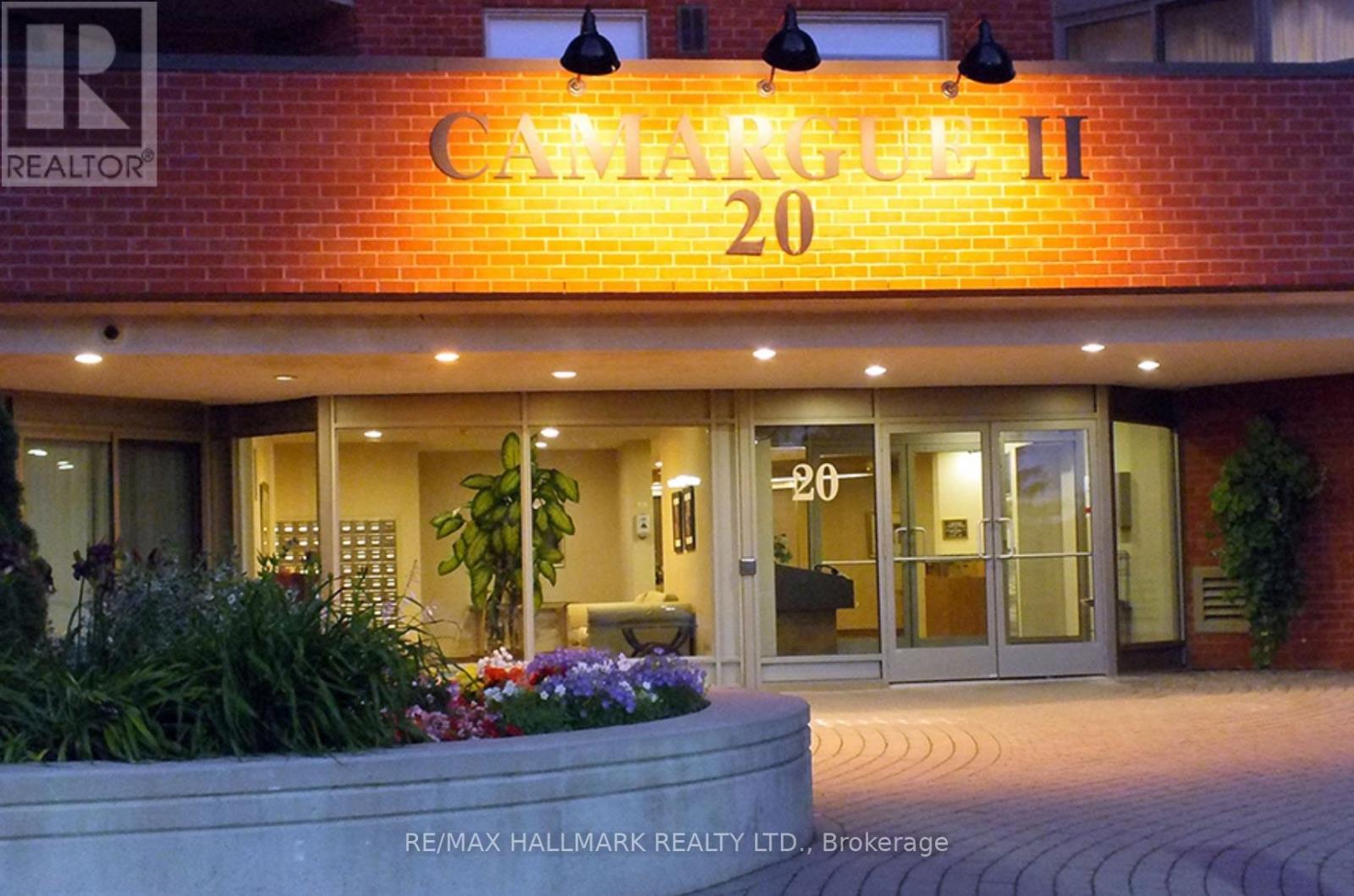 902 - 20 Dean Park Road, Toronto, Ontario  M1B 3G9 - Photo 3 - E13735600