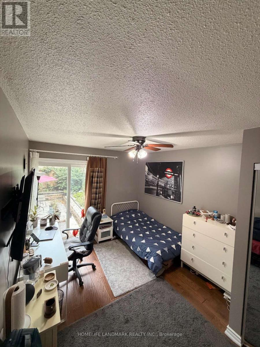 Upper - 83 Snowshoe Crescent, Markham, Ontario  L3T 4M7 - Photo 6 - N13734652
