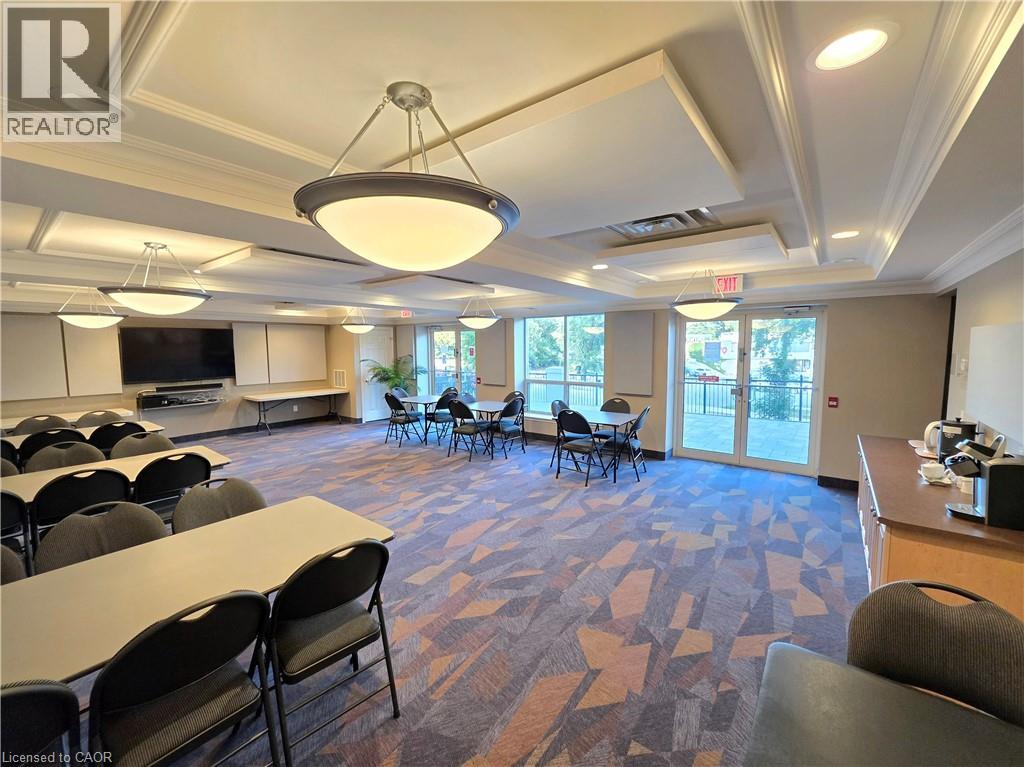 1000 Creekside Drive Unit# 102, Dundas, Ontario  L9H 7S6 - Photo 8 - 40859026