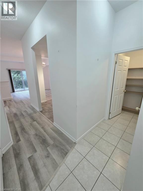 1000 Creekside Drive Unit# 102, Dundas, Ontario  L9H 7S6 - Photo 14 - 40859026