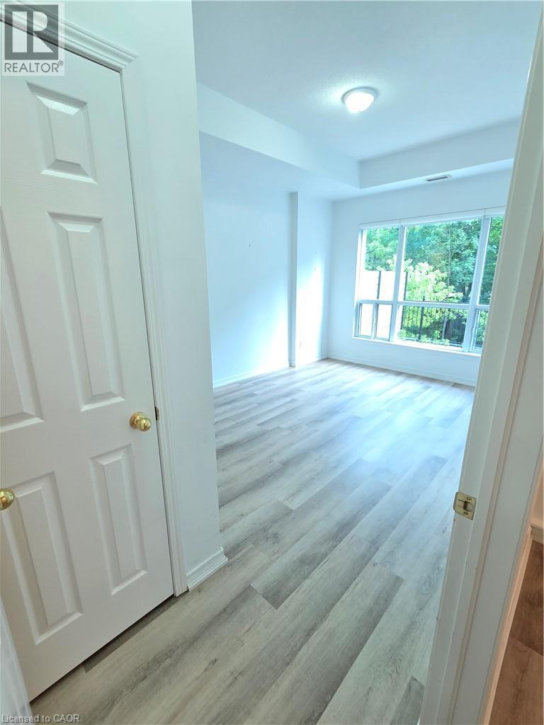 1000 Creekside Drive Unit# 102, Dundas, Ontario  L9H 7S6 - Photo 30 - 40859026