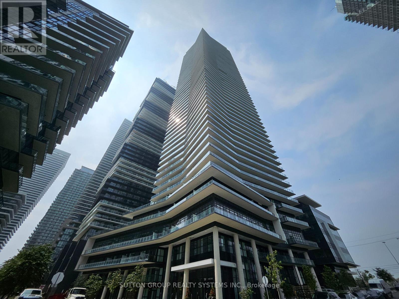 609 - 38 ANNIE CRAIG DRIVE, Toronto, Ontario