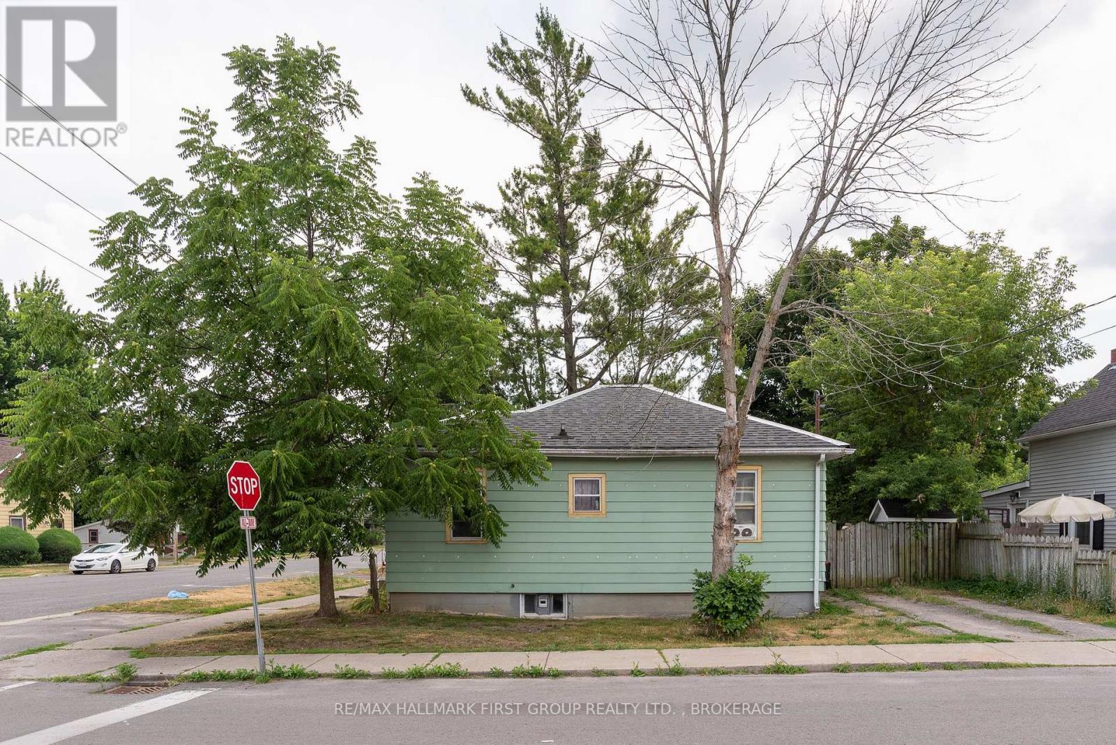 103 Centre Street, Deseronto, Ontario  K0K 1X0 - Photo 8 - X13737734