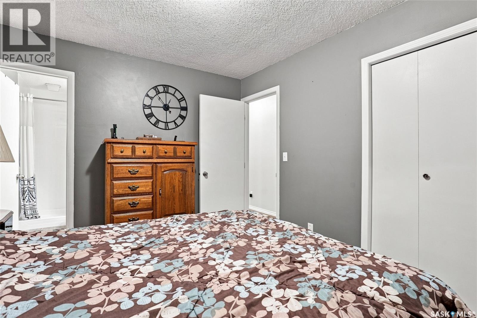 742 Klassen Bay, Martensville, Saskatchewan  S0K 2T2 - Photo 13 - SK047271