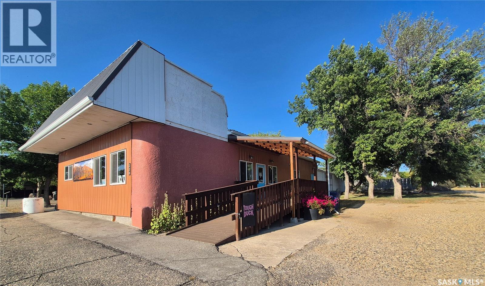 220 Main Street, Bengough, Saskatchewan  S0C 0K0 - Photo 24 - SK047079