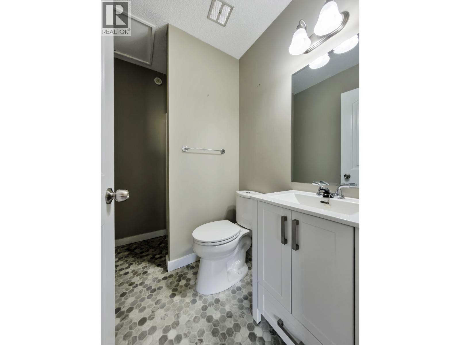 384 Western Avenue, Williams Lake, British Columbia  V2G 2H7 - Photo 22 - R3160831