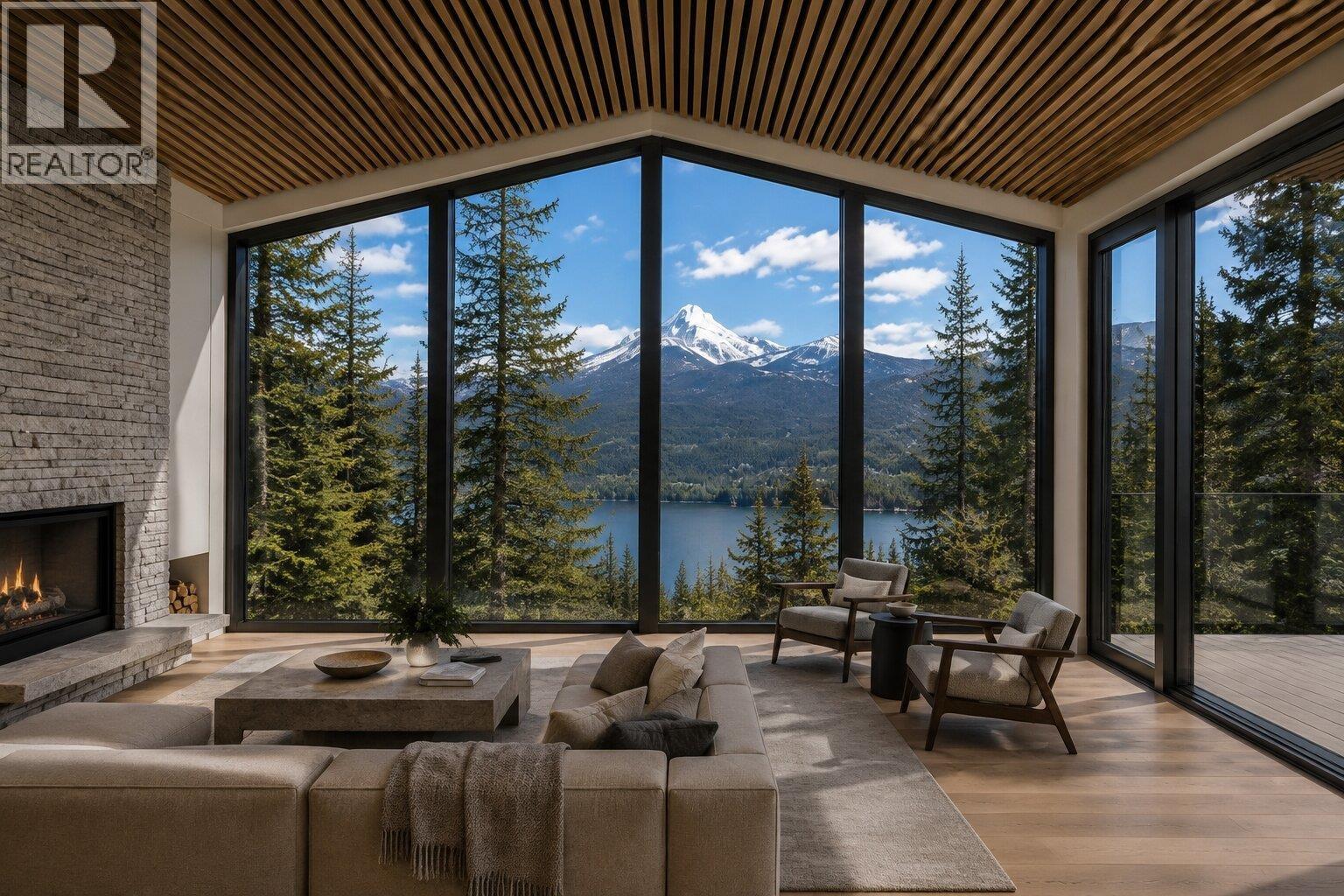 8365 Mountain View Drive, Whistler, British Columbia  V8E 0G3 - Photo 2 - R3059590