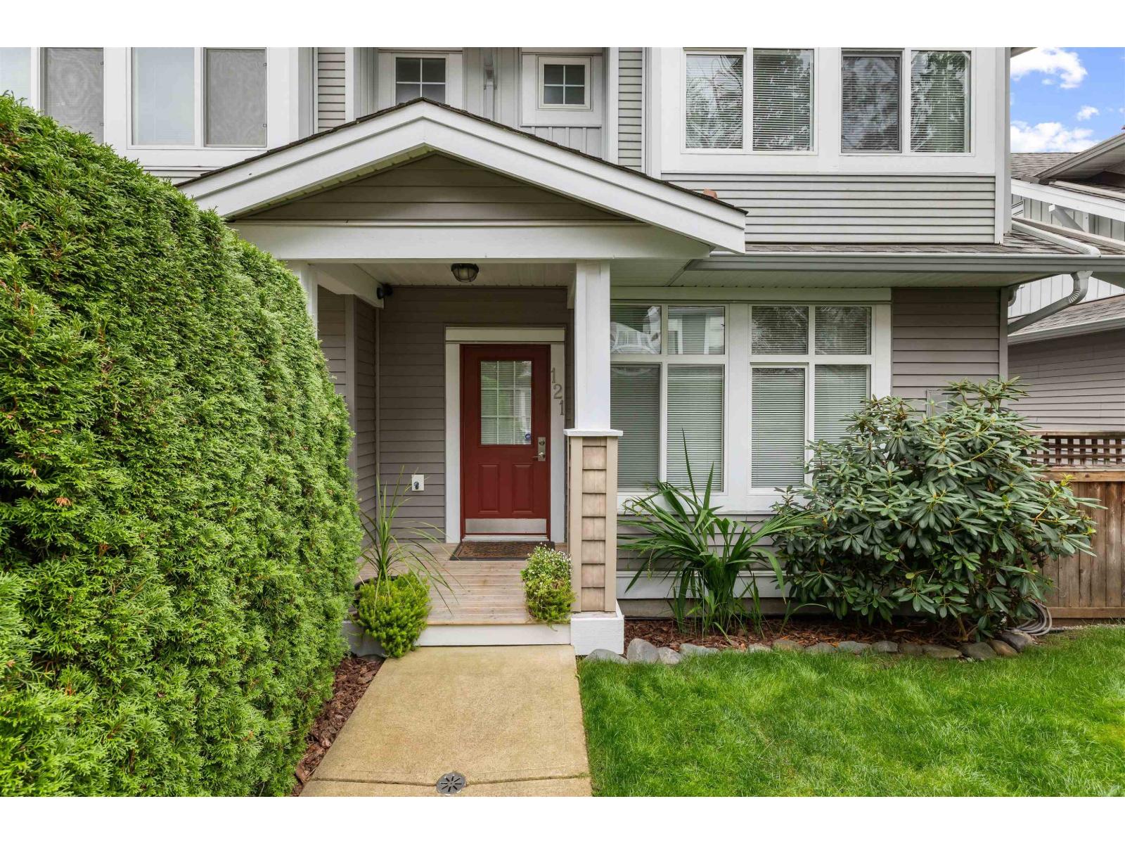121 20449 66 AVENUE, langley, British Columbia