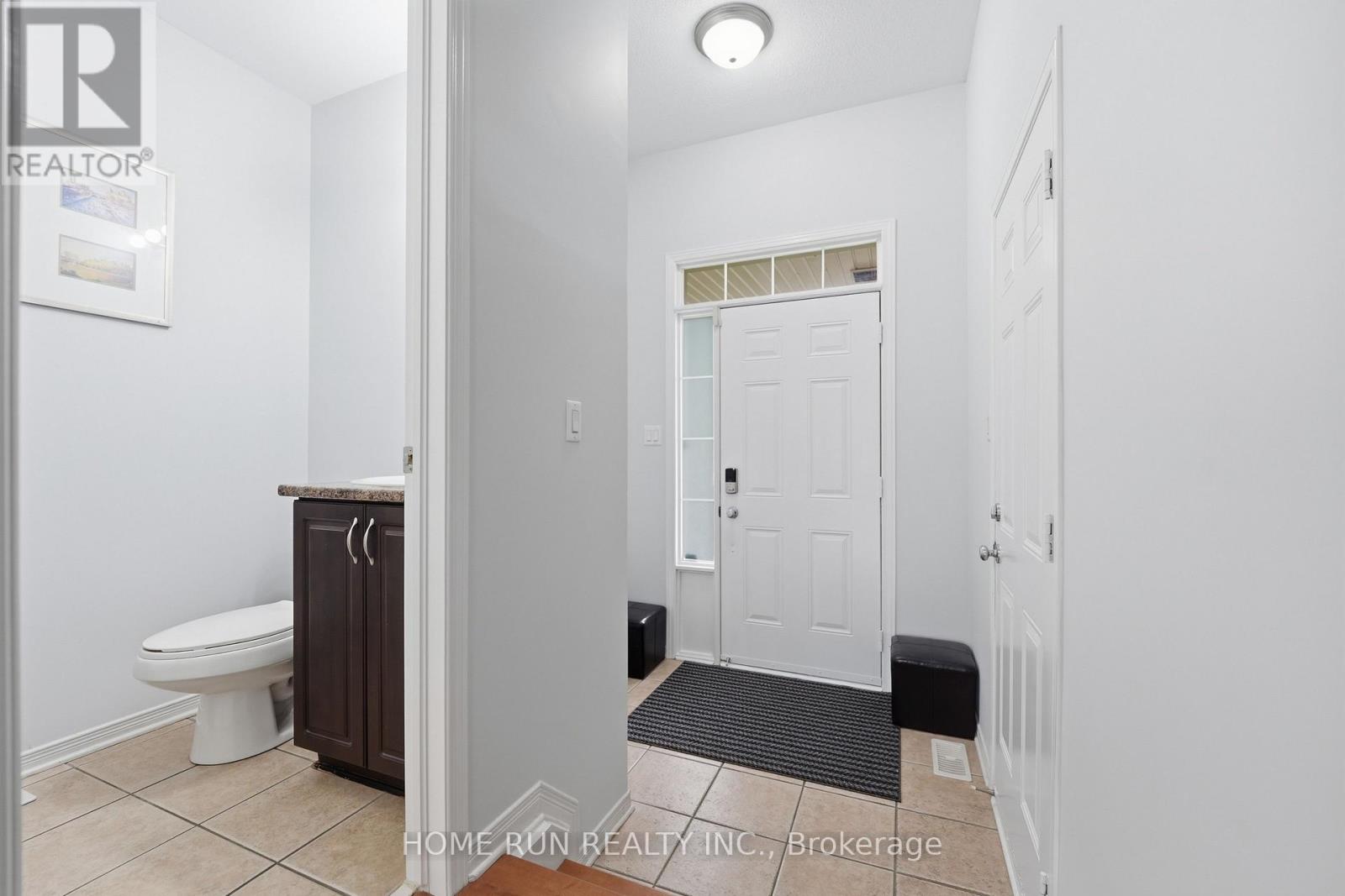 202 Maxwell Bridge Road, Ottawa, Ontario  K2W 0B8 - Photo 3 - X13737686