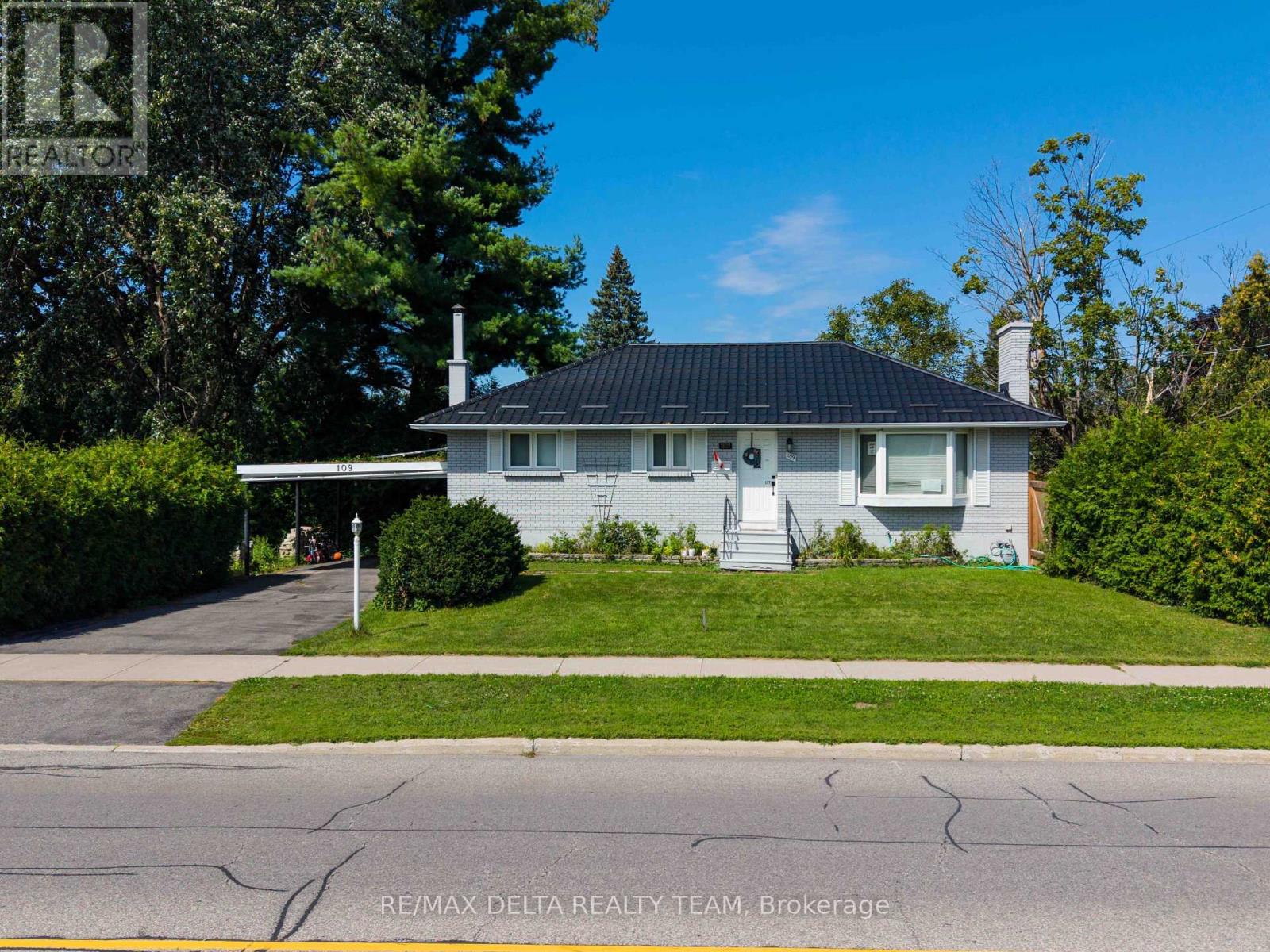 109 MEADOWLANDS DRIVE W, Ottawa, Ontario