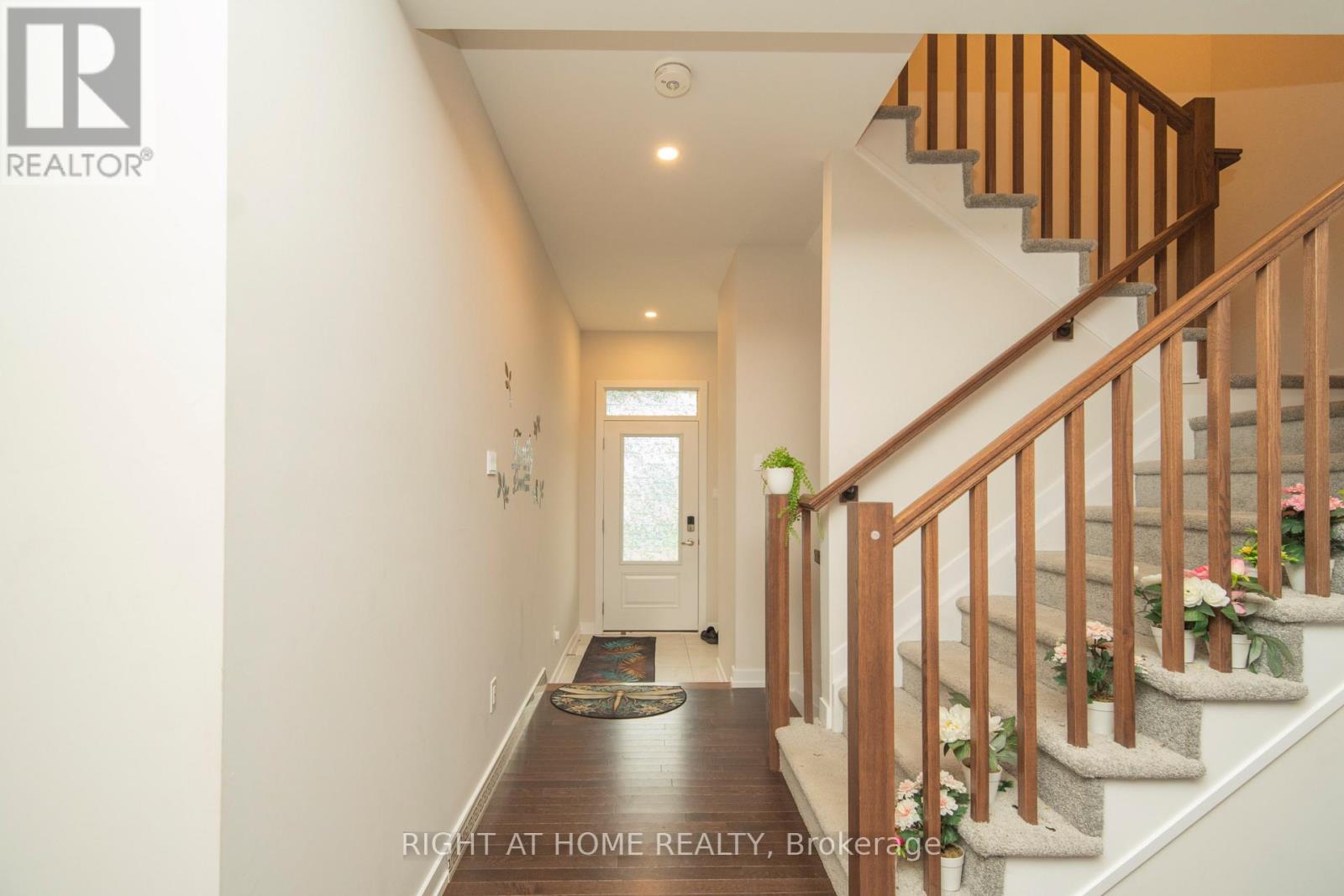 942 Seagrave Lane, Ottawa, Ontario  K0A 2Z0 - Photo 2 - X13737782