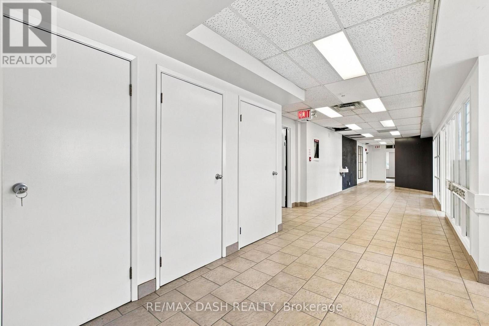 Second Floor - 51 Eglinton Avenue E, Toronto, Ontario  M4P 1G7 - Photo 13 - C13737726