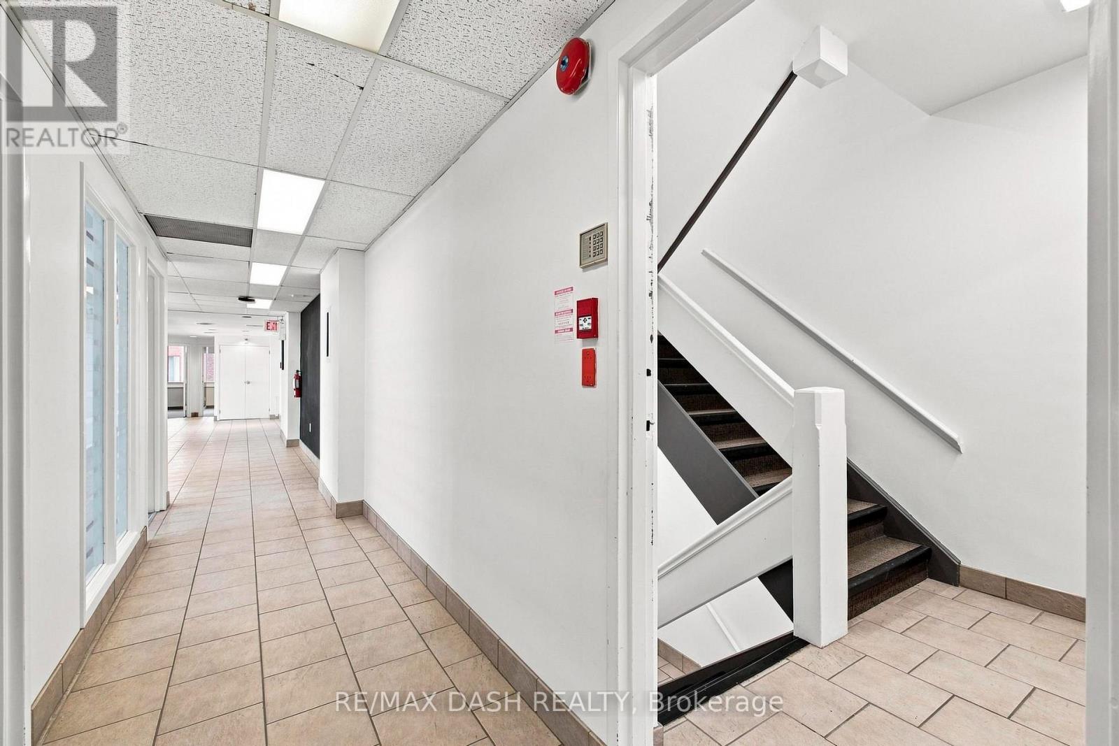 Third Floor - 51 Eglinton Avenue E, Toronto, Ontario  M4P 1G7 - Photo 24 - C13737728