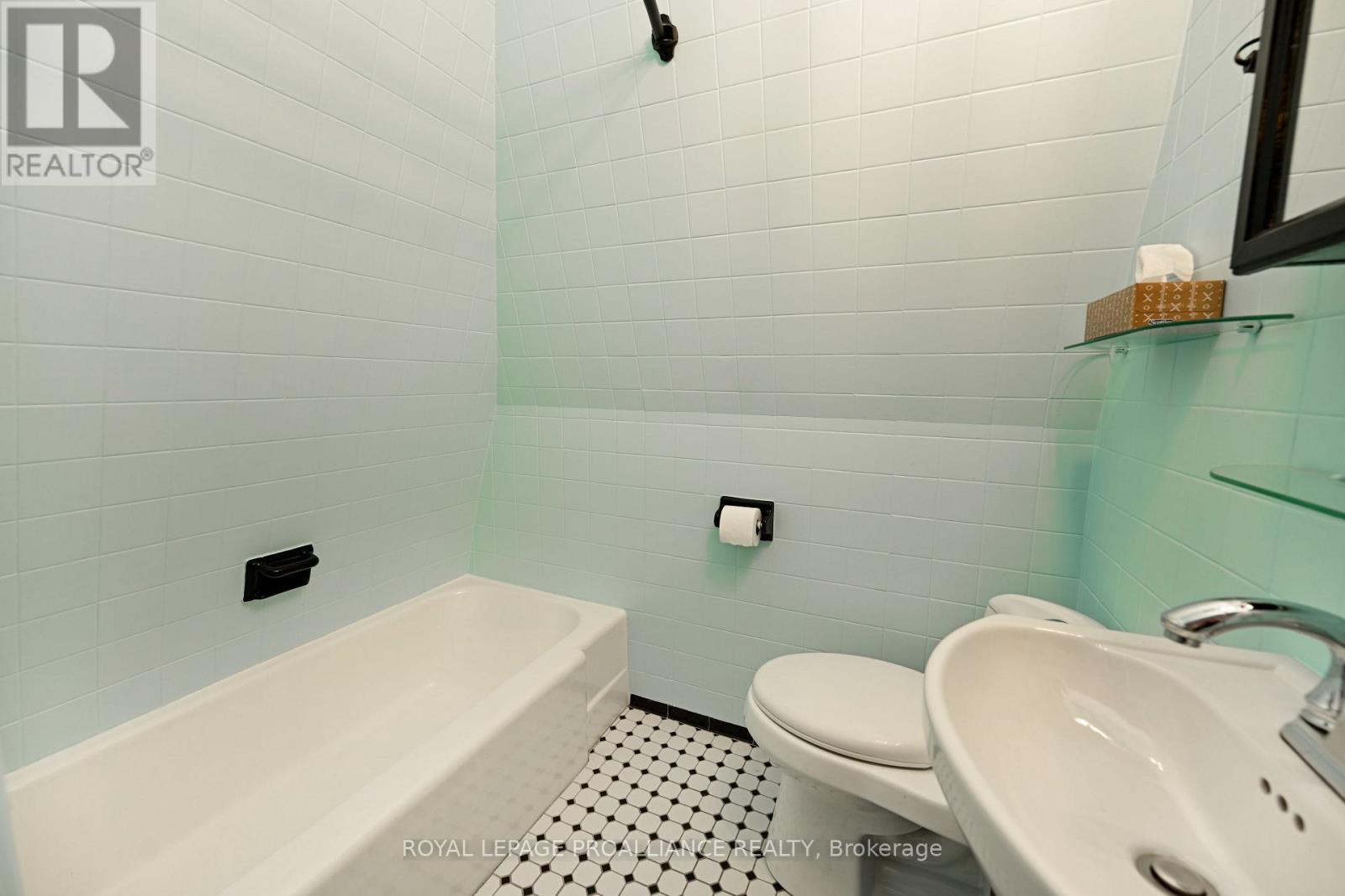 372 King Street W, Brockville, Ontario  K6V 3S6 - Photo 26 - X13737752