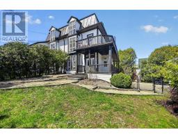 372 KING STREET W, Brockville, Ontario