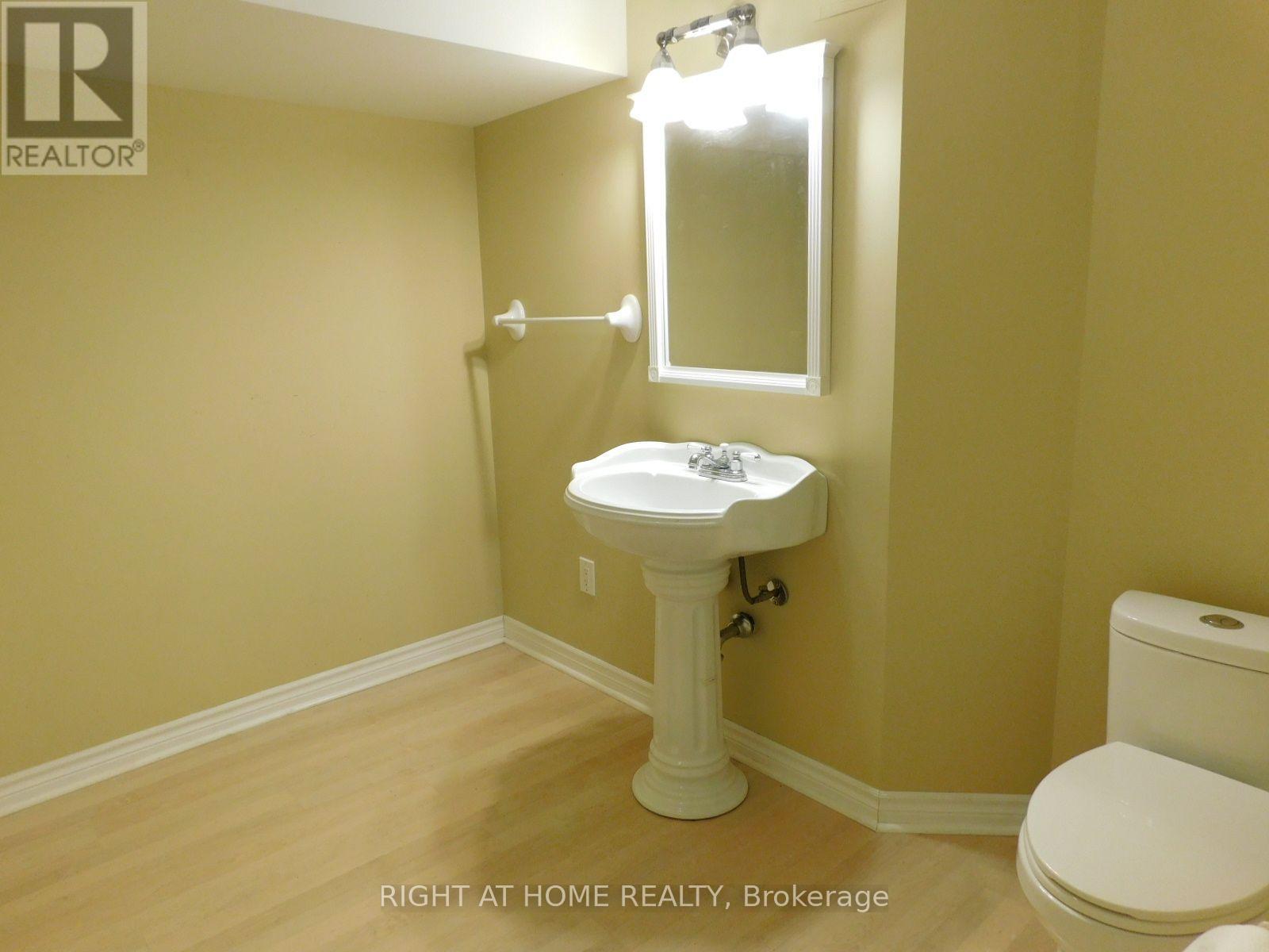 128 William Stephenson Drive, Whitby, Ontario  L1N 8V1 - Photo 23 - E13737692