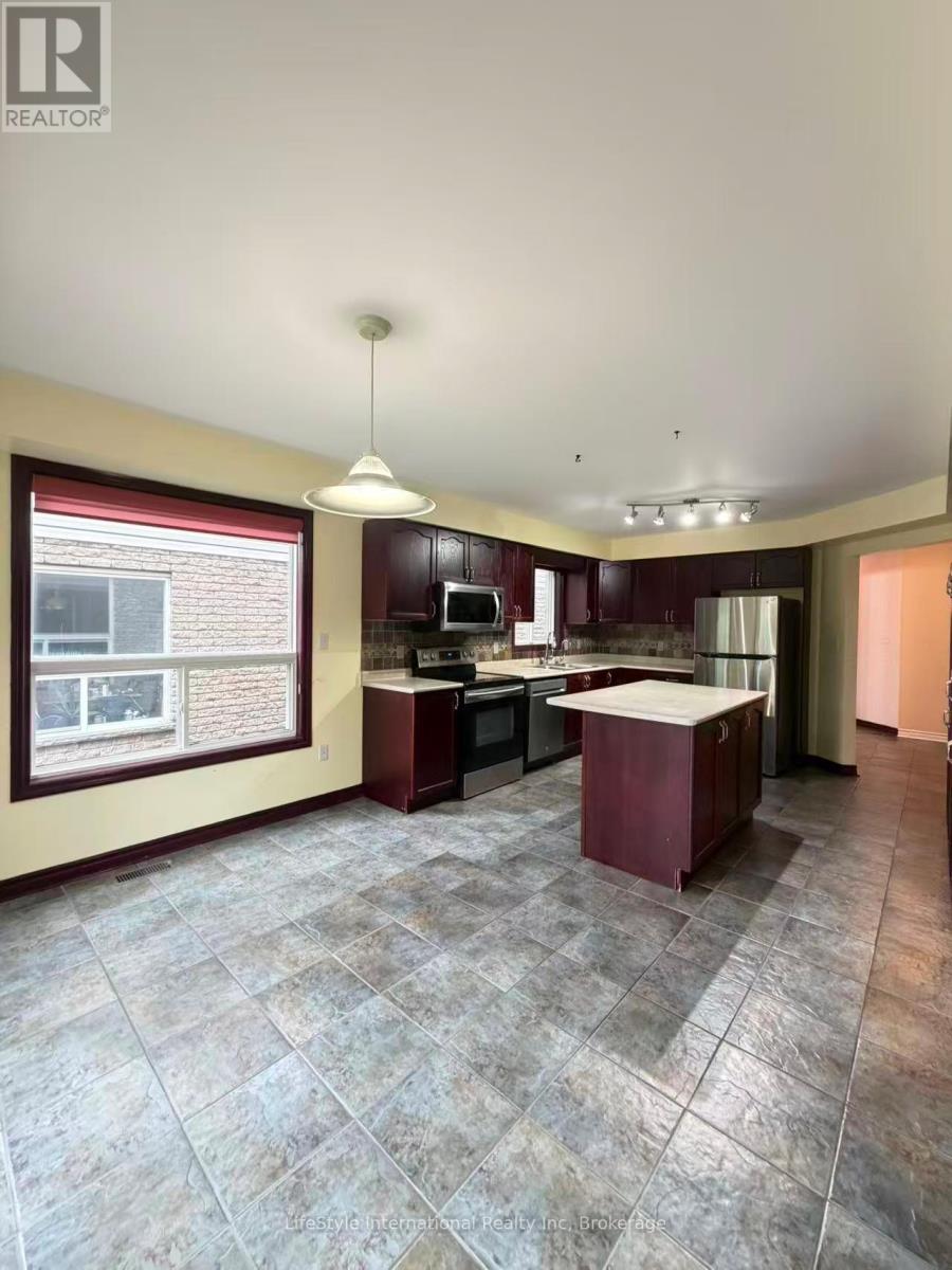 Main Unit - 16 Lynch Circle, Guelph (Pineridge/westminster Woods), Ontario  N1L 1R5 - Photo 15 - X13737694