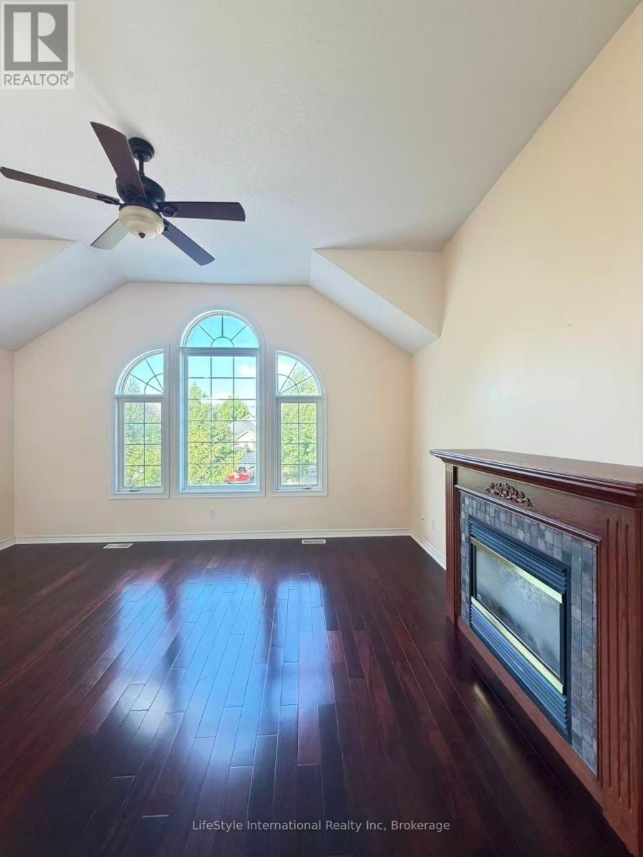Main Unit - 16 Lynch Circle, Guelph (Pineridge/westminster Woods), Ontario  N1L 1R5 - Photo 21 - X13737694