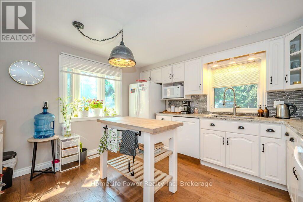 40 Ferman Drive, Guelph (Willow West/sugarbush/west Acres), Ontario  N1H 7E1 - Photo 13 - X13737772