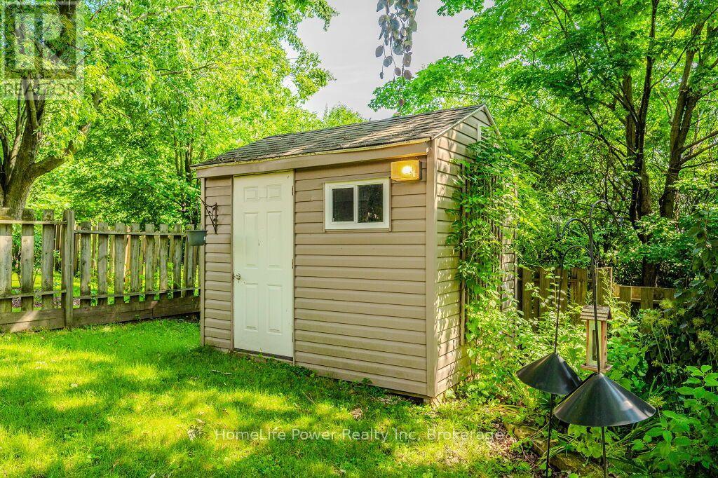40 Ferman Drive, Guelph (Willow West/sugarbush/west Acres), Ontario  N1H 7E1 - Photo 39 - X13737772